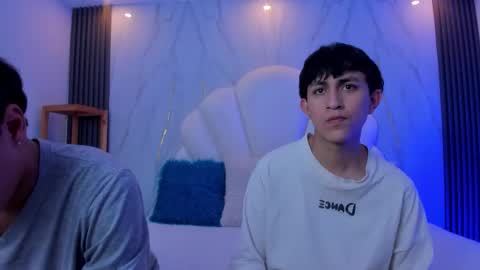 hoot_booys_ online show from 01.16.26