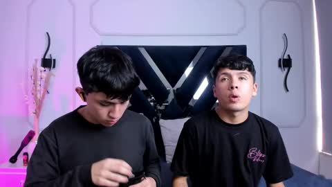 hoot_booys_ online show from 03.06.26