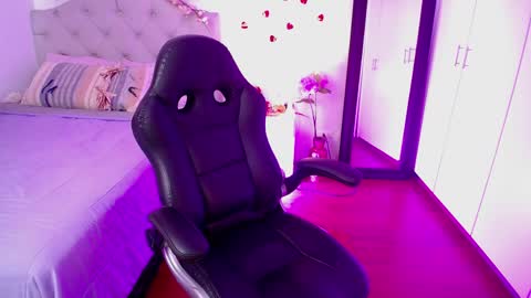 hope11x online show from 04.10.26