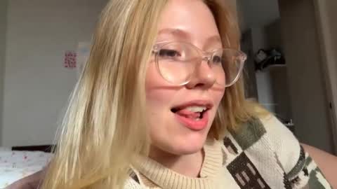 Audrey online show from 09.14.25