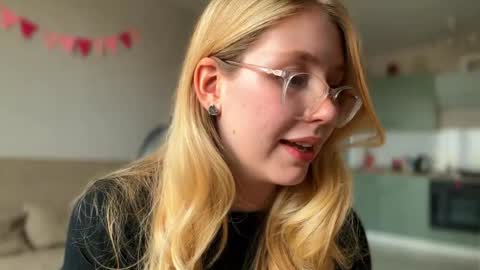 Audrey online show from 10.21.25