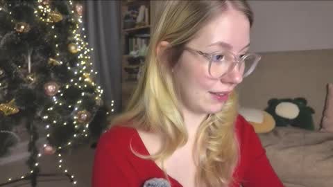 Audrey online show from 12.22.25