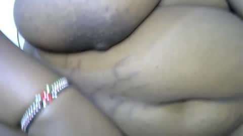 Snapshot of horney_soul chatting on 09.30.25 Bianca Spice online show from 09.30.25