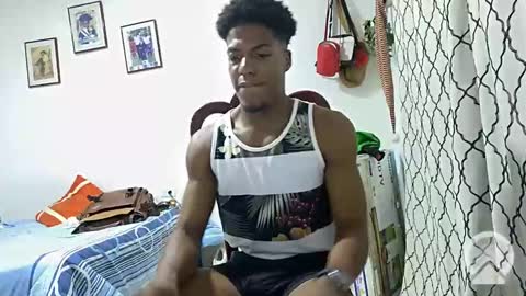 Snapshot of horneyguy2399 chatting on 01.07.25 sugarbaby online show from 01.07.25