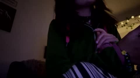 horneymomnextdoor online show from 10.08.25