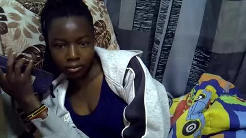 Snapshot of horny_baddie18 chatting on 05.20.26 Leila online show from 05.20.26