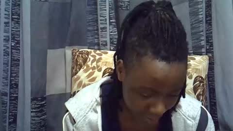 Snapshot of horny_baddie18 chatting on 05.24.26 Leila online show from 05.24.26