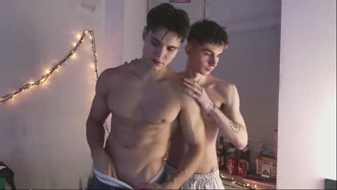 Snapshot of horny_goats chatting on 01.29.25 Extaz Athrey Howard online show from 01.29.25