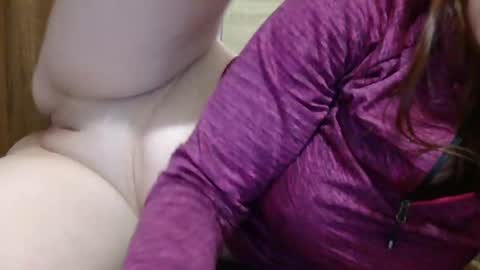 Snapshot of horny_hey chatting on 02.03.25 Serena online show from 02.03.25