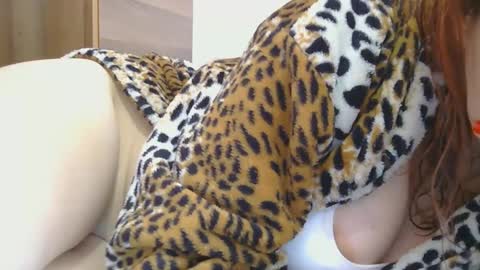 Snapshot of horny_hey chatting on 03.01.25 Serena online show from 03.01.25