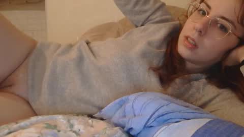 Snapshot of horny_hey chatting on 10.10.25 Serena online show from 10.10.25