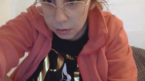 Snapshot of horny_hey chatting on 10.24.25 Serena online show from 10.24.25