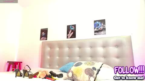 Juliette Roberts online show from 03.25.26