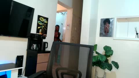 horny_princcess online show from 01.29.25