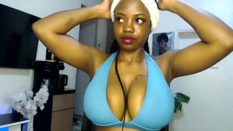 horny_princcess online show from 02.06.25
