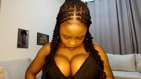 horny_princcess online show from 10.11.25