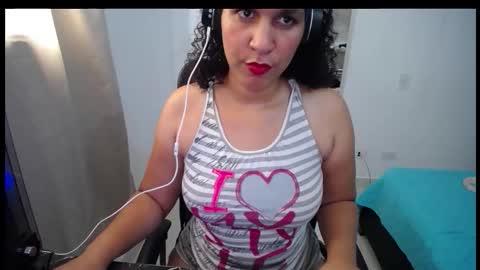 Snapshot of horny_sussane chatting on 03.12.26 Sussane online show from 03.12.26