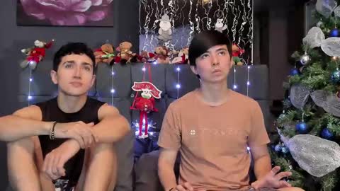 Alex and Camilo online show from 12.15.24