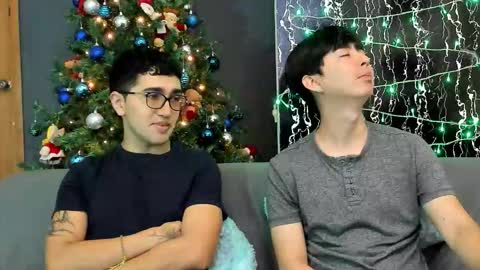 Alex and Camilo online show from 12.17.25