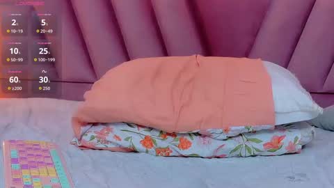 Khloe  online show from 10.23.25