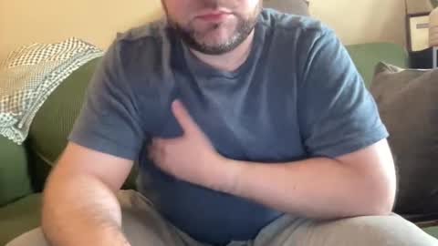 Snapshot of hornychef_92 chatting on 05.15.26 hornychef 92 online show from 05.15.26