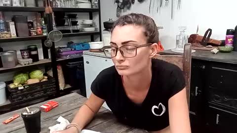 Nix  D online show from 11.14.25