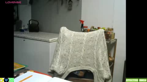 Snapshot of hornyhippies0080 chatting on 06.16.26 Nix D online show from 06.16.26