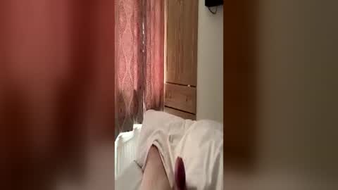 Snapshot of hornyian91 chatting on 06.14.26 Liverpool lad online show from 06.14.26