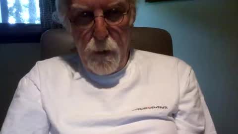 Snapshot of hornyinohio9 chatting on 06.11.26 HornyInOhio9 online show from 06.11.26