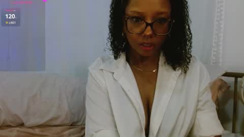 Snapshot of hornylittlehoney chatting on 02.28.25 Horny Little Honey online show from 02.28.25