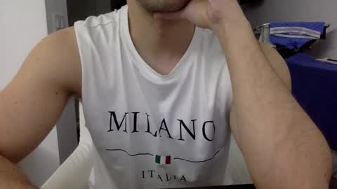 Snapshot of hornyspaniard93 chatting on 04.23.26 hornyspaniard93 online show from 04.23.26