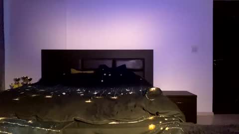 Snapshot of hornystar77 chatting on 03.02.25 Ayan online show from 03.02.25