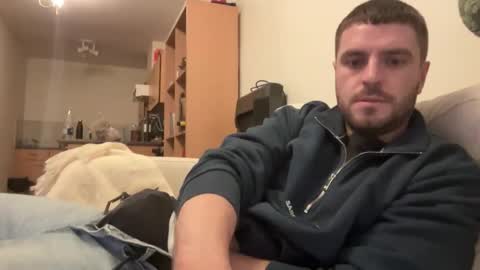 Snapshot of hornytom27 chatting on 01.18.26 Horny247 online show from 01.18.26