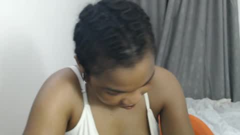 Snapshot of hornyxbum chatting on 05.29.26 hornyxbum online show from 05.29.26