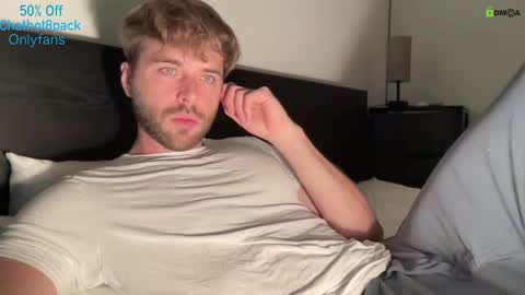 Edward aka Wolf online show from 09.22.25