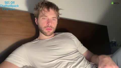 Snapshot of hot8pack01 chatting on 02.02.26 Edward aka Wolf online show from 02.02.26
