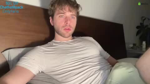 Snapshot of hot8pack01 chatting on 02.10.26 Edward aka Wolf online show from 02.10.26