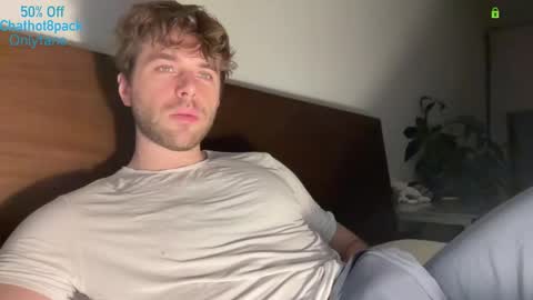 Snapshot of hot8pack01 chatting on 02.12.26 Edward aka Wolf online show from 02.12.26