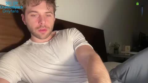 Snapshot of hot8pack01 chatting on 02.22.26 Edward aka Wolf online show from 02.22.26