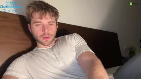 Snapshot of hot8pack01 chatting on 02.23.26 Edward aka Wolf online show from 02.23.26