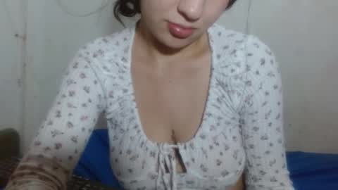 Snapshot of hot_and_complacent_latin chatting on 01.16.26 hot_and_complacent_latin online show from 01.16.26