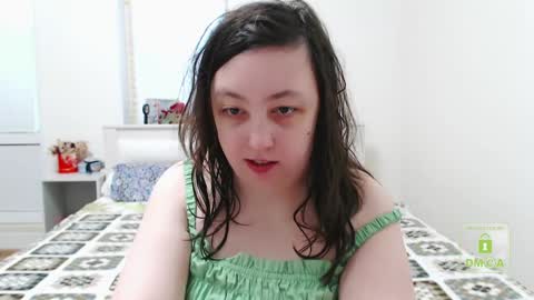 Snapshot of hot_and_pretty chatting on 02.01.25 Lila online show from 02.01.25