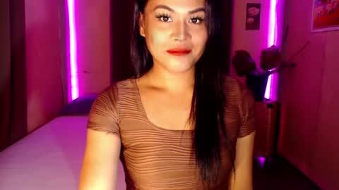 Snapshot of hot_babe0802 chatting on 07.17.26 HANNA online show from 07.17.26