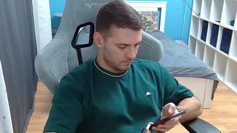 hot_cap_77 online show from 11.28.25