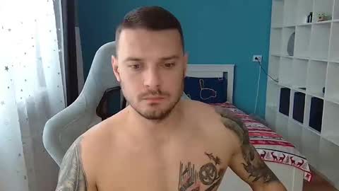 hot_cap_77 online show from 12.15.25