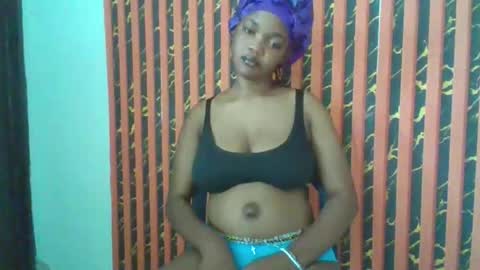 Snapshot of hot_choccoolate chatting on 03.28.26 Zarah online show from 03.28.26