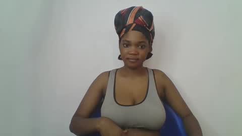 Snapshot of hot_choccoolate chatting on 04.17.26 Zarah online show from 04.17.26