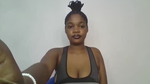 Snapshot of hot_choccoolate chatting on 04.23.26 Zarah online show from 04.23.26
