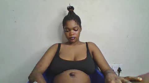 Snapshot of hot_choccoolate chatting on 05.14.26 Zarah online show from 05.14.26