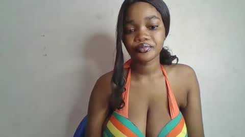 Snapshot of hot_choccoolate chatting on 05.28.26 Zarah online show from 05.28.26